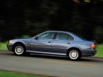 BMW 530i Sedan 2000 года (US)